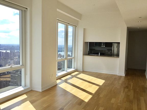 4th image of 885 6th Ave APT 47B