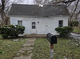 705 N New York Ave, Sedalia, MO 65301