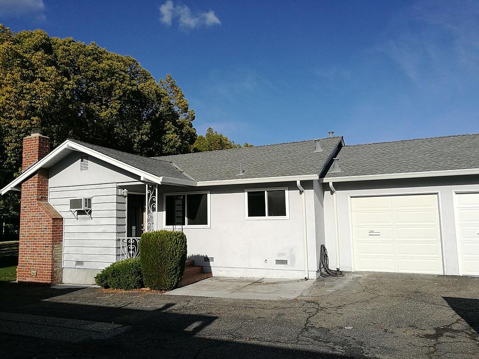 1st image of 1651 Lark Ave