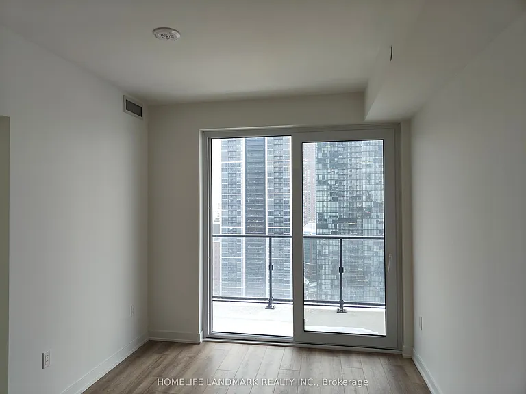 634 Church St #2206 — Photo 5
