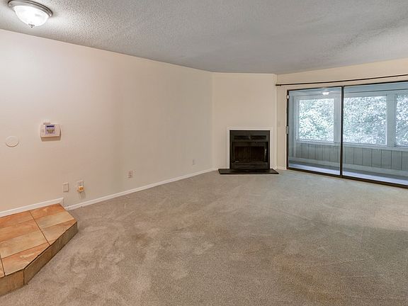 3rd image of 245 Seasons Pkwy #1