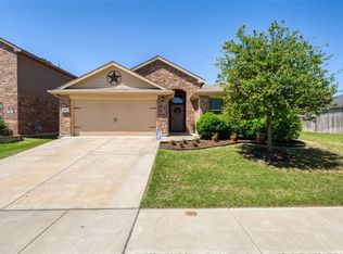 5161 Grayson Ridge Dr, Fort Worth, TX 76179