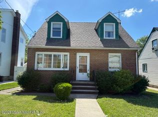 50 Raymond Ave, Staten Island, NY 10314
