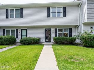 4 Port, Swansboro, NC 28584