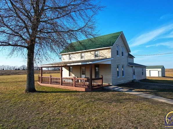 972 N 200th Rd, Baldwin City, KS 66006