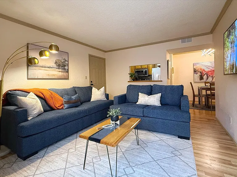 2501 W Zia Rd #204 — Photo 14