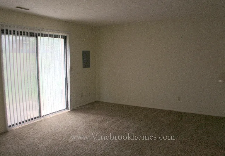 2506 Spring Valley Rd — Photo 3