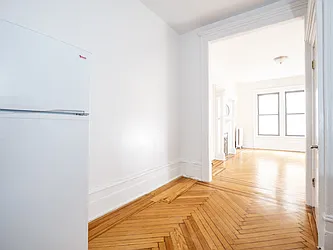 Rented by City Connections Realty