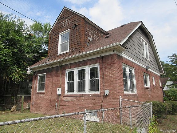 2nd image of 14203 Ohio St