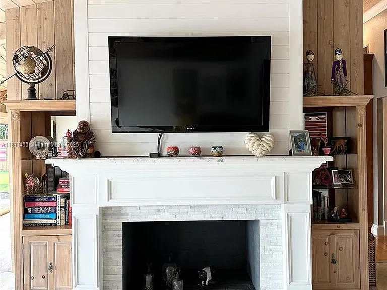 960 Bayberry Point Dr — Photo 16