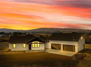 12907 Douglas Rd, Yakima, WA 98908