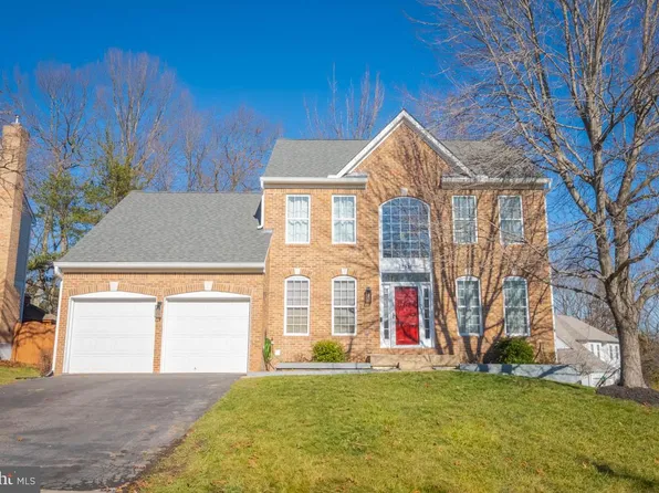 12516 Quarterhorse Dr, Bowie, MD 20720