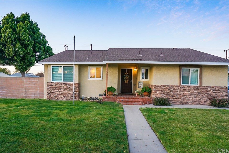 1st image of 8097 Cyclamen Way