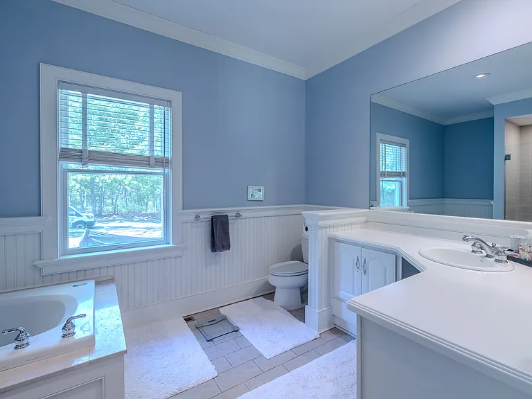 16 Ocean Pkwy — Photo 19