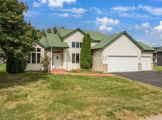 1009 118th Ave NE, Blaine, MN 55434