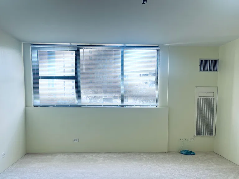 2499 Kapiolani Blvd #401 — Photo 2