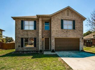 2011 Barton Springs Dr, Corinth, TX 76210