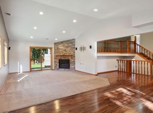 12207 Wisconsin Ave N, Champlin, MN 55316