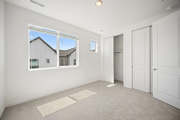 4037 Ascend Grv — Photo 36