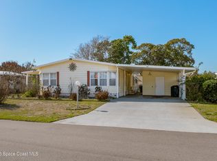 917 Cypress St, Barefoot Bay, FL 32976