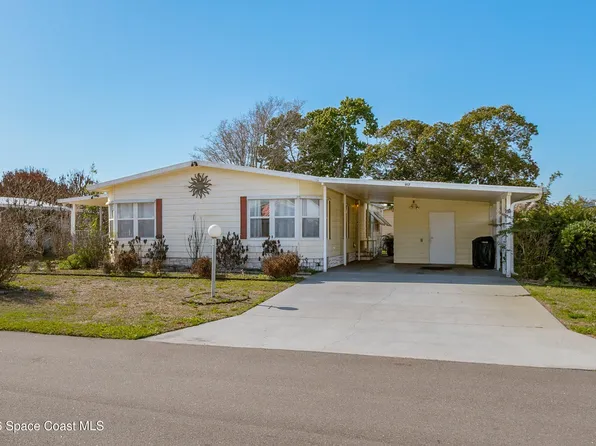 917 Cypress St, Barefoot Bay, FL 32976