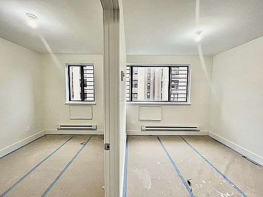 2nd image of 61 Cooper St APT 3A