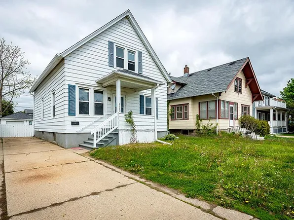3834 Sheridan ROAD, Kenosha, WI 53140
