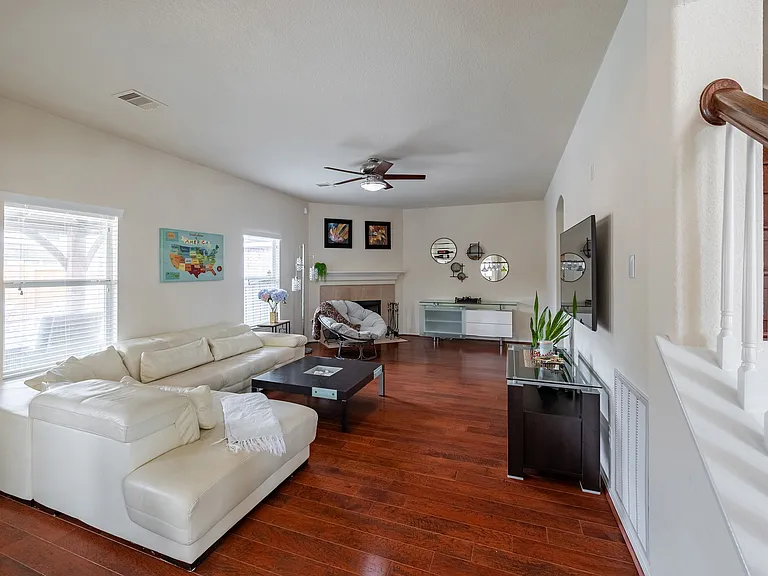 12031 Canyon Falls Dr — Photo 15