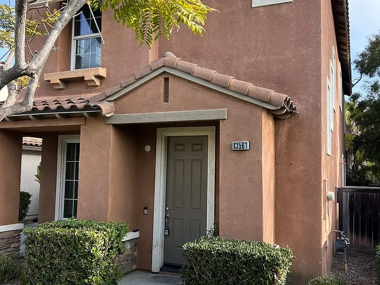 13561 Lavender Way — Photo 2
