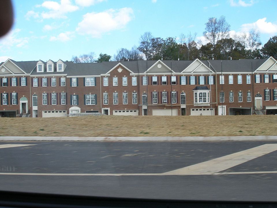 4t townhome from left