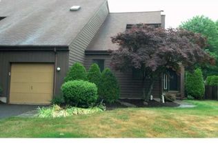 38 Rebecca Ct, Ewing, NJ 08628