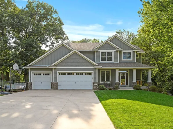 1421 N Arm Dr, Mound, MN 55364