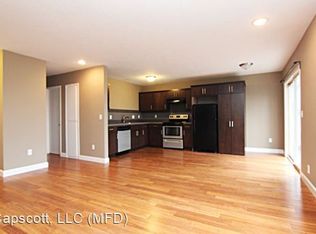 2226 NE Multnomah St APT E, Portland, OR 97232