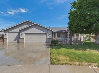 414 Meadowbrook Pl, Nampa, ID 83686