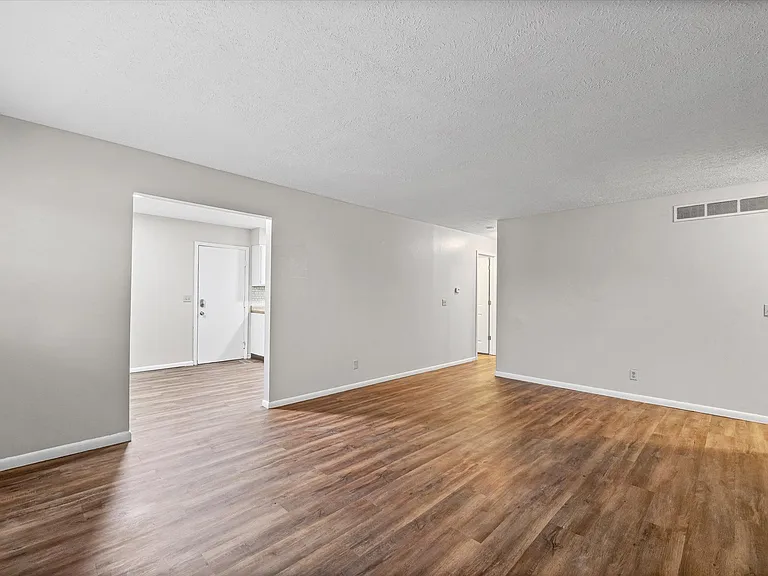 5 Curtis Ct — Photo 11