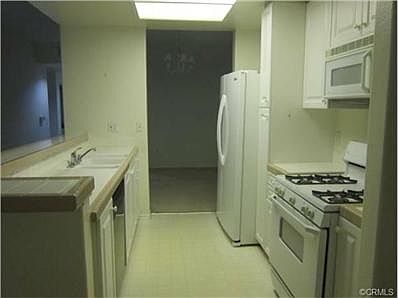 5th image of 17809 Halsted St Unit 108