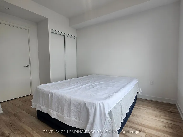 7439 Kingston Rd #710 — Photo 10