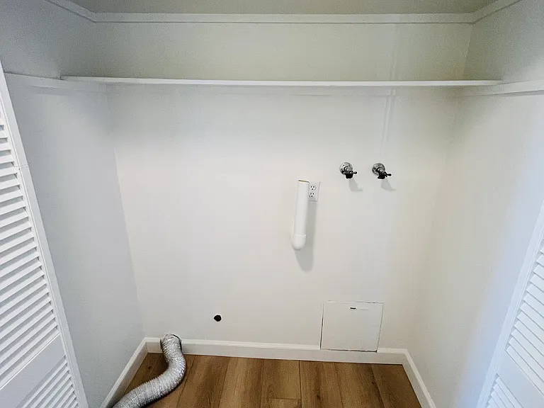 5937 Armaga Spring Rd #N — Photo 14