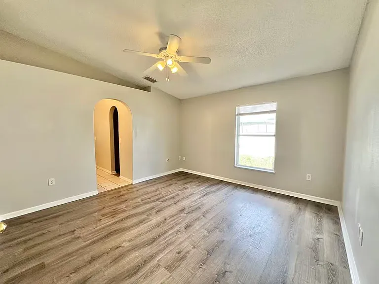 1231 Honey Rd — Photo 9