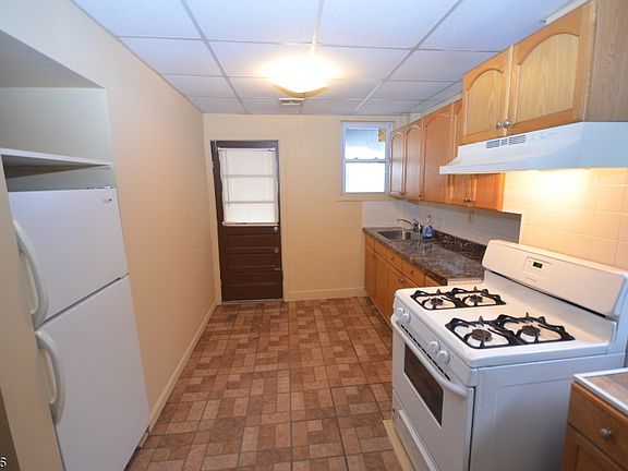 2nd image of 101 Center St #4