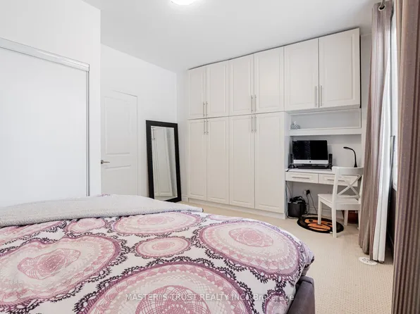 271 S Park Rd, Markham, ON