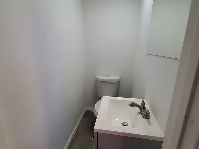 5564 Hebert St #2F — Photo 15
