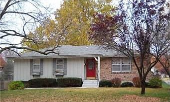 1st image of 18101 E Redwood Dr