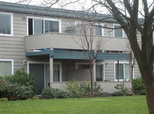 1848 M St APT 5, Springfield, OR 97477