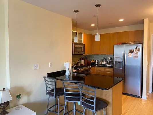 Rented by Highline Residential | media 30