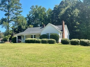 315 E Park Ave, Lexington, NC 27292