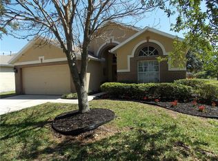 7048 Monarch Park Dr, Apollo Beach, FL 33572
