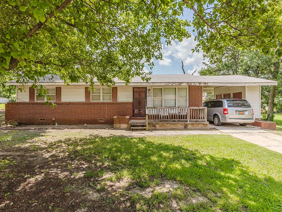 1st image of 2613 Fairmount Ave