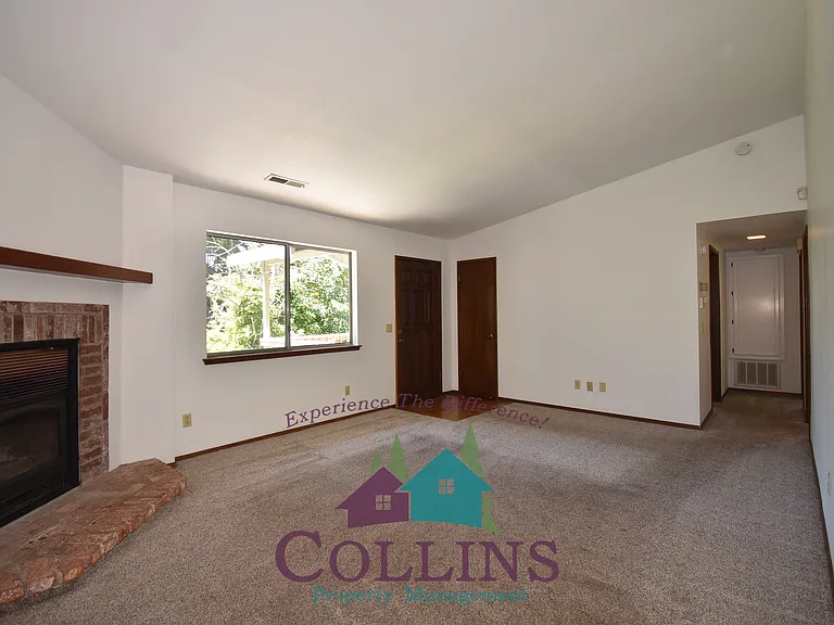111 Maryland Dr #A — Photo 8