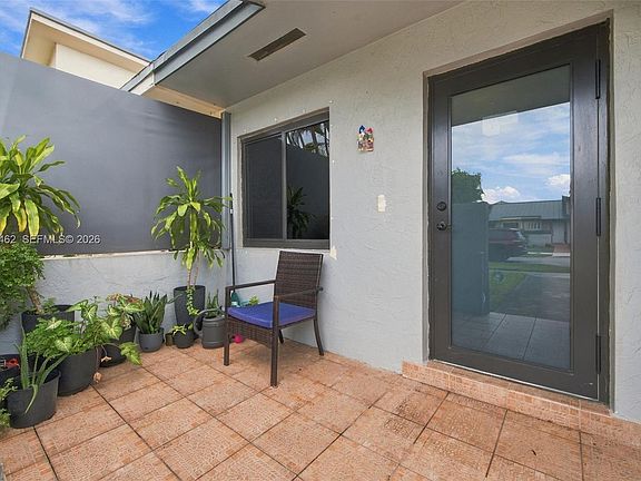 3rd image of 10916 SW 146th Ct